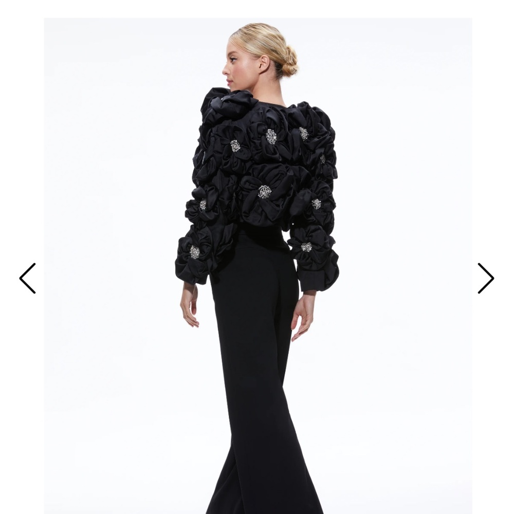 NWT Alice + Olivia Lorna Cropped Appliqué Jacket - Picture 3 of 16